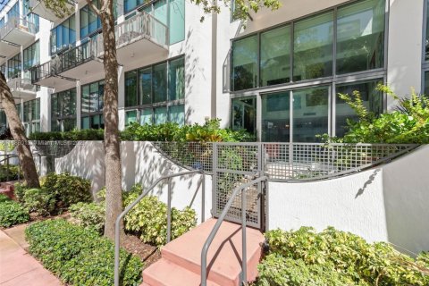 Condominio en venta en Miami Beach, Florida, 2 dormitorios, 157.93 m2 № 1933424 - foto 6