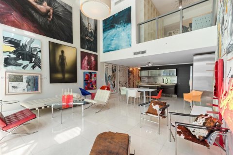 Condominio en venta en Miami Beach, Florida, 2 dormitorios, 157.93 m2 № 1933424 - foto 7