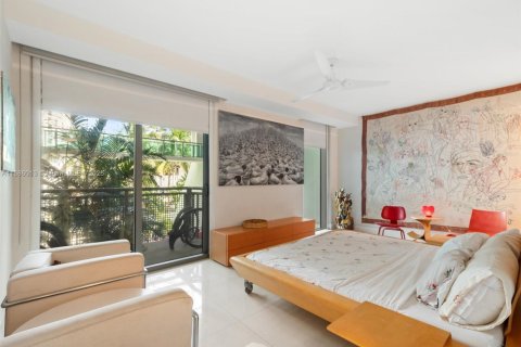 Condominio en venta en Miami Beach, Florida, 2 dormitorios, 157.93 m2 № 1933424 - foto 13