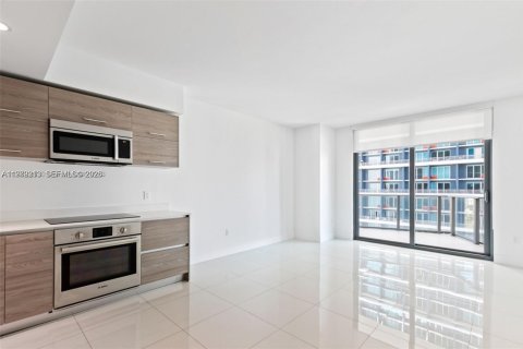 Copropriété à vendre à Miami, Floride: 1 chambre, 60.29 m2 № 2043677 - photo 7
