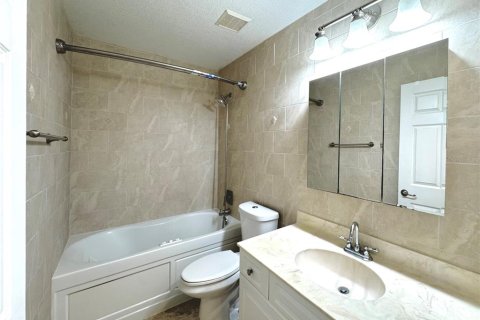 Casa en venta en North Port, Florida, 3 dormitorios, 162.58 m2 № 2259377 - foto 17