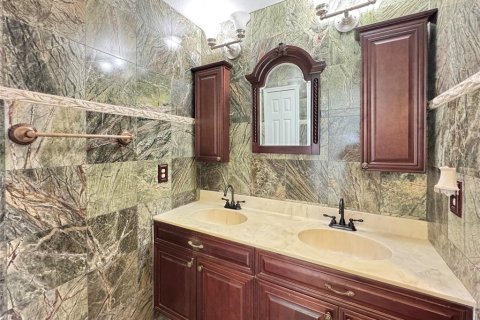 Casa en venta en North Port, Florida, 3 dormitorios, 162.58 m2 № 2259377 - foto 28