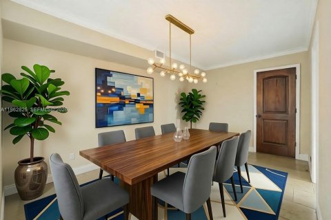 Купить кондоминиум в Майами, Флорида 2 спальни, 141.21м2, № 2028912 - фото 2