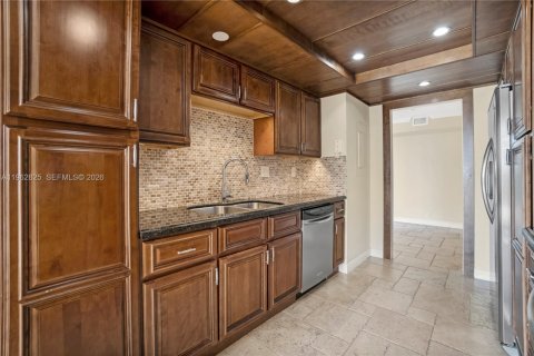 Купить кондоминиум в Майами, Флорида 2 спальни, 141.21м2, № 2028912 - фото 15