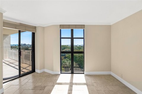 Купить кондоминиум в Майами, Флорида 2 спальни, 141.21м2, № 2028912 - фото 19