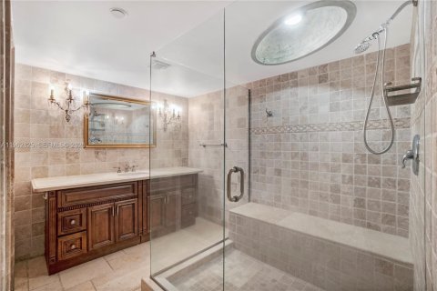 Купить кондоминиум в Майами, Флорида 2 спальни, 141.21м2, № 2028912 - фото 22