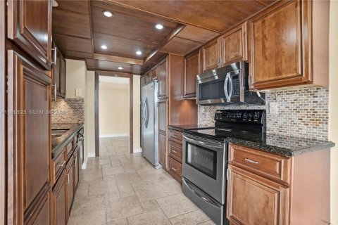 Купить кондоминиум в Майами, Флорида 2 спальни, 141.21м2, № 2028912 - фото 14