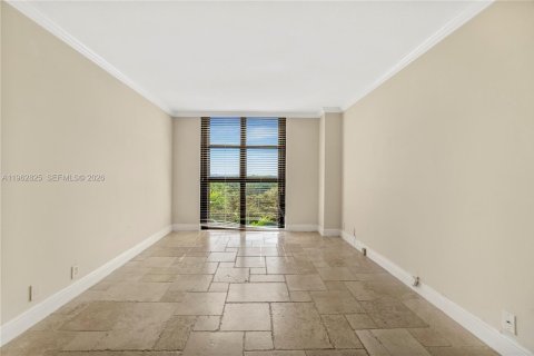 Купить кондоминиум в Майами, Флорида 2 спальни, 141.21м2, № 2028912 - фото 24