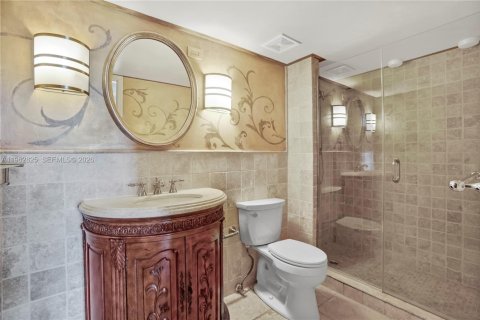 Купить кондоминиум в Майами, Флорида 2 спальни, 141.21м2, № 2028912 - фото 26