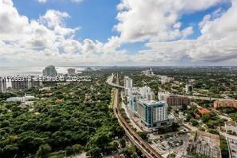 Condo in Miami, Florida, 2 bedrooms  № 2028728 - photo 7