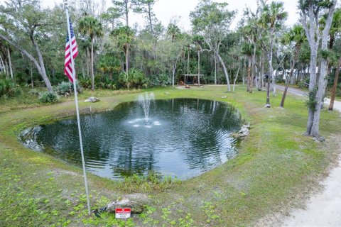 House in Edgewater, Florida 4 bedrooms, 239.69 sq.m. № 1526040 - photo 28