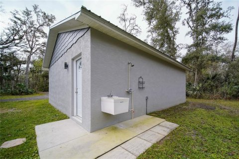 House in Edgewater, Florida 4 bedrooms, 239.69 sq.m. № 1526040 - photo 26