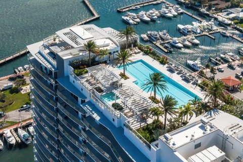 Condominio en alquiler en Lake Park, Florida, 2 dormitorios, 142.42 m2 № 2078192 - foto 17