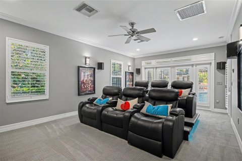 House in Naples, Florida 4 bedrooms, 406.45 sq.m. № 2105185 - photo 26