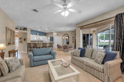 Casa en venta en North Port, Florida, 3 dormitorios, 155.7 m2 № 2216667 - foto 21
