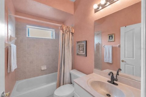 Casa en venta en North Port, Florida, 3 dormitorios, 155.7 m2 № 2216667 - foto 15