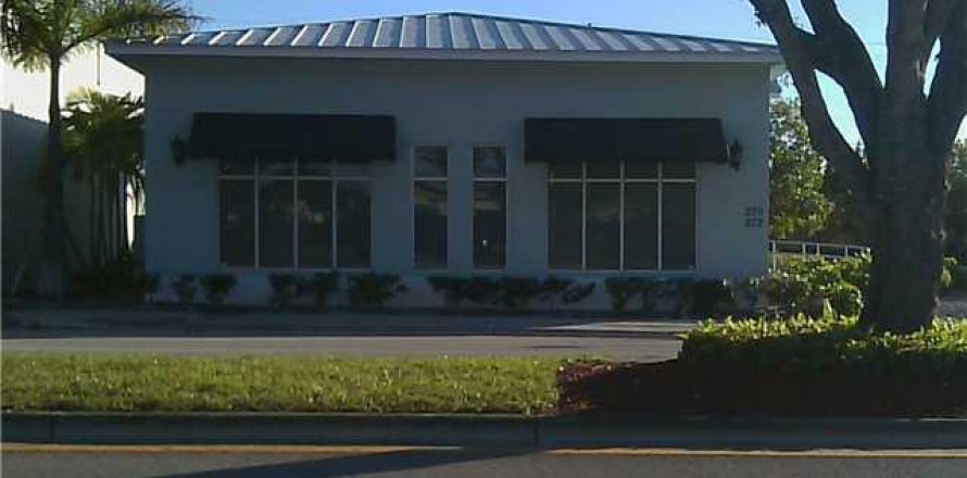 Immobilier commercial à Deerfield Beach, Floride № 959307