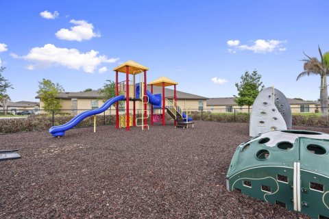 Купить таунхаус в Сент-Луси, Флорида 6 комнат, 138.98м2, № 2078350 - фото 24