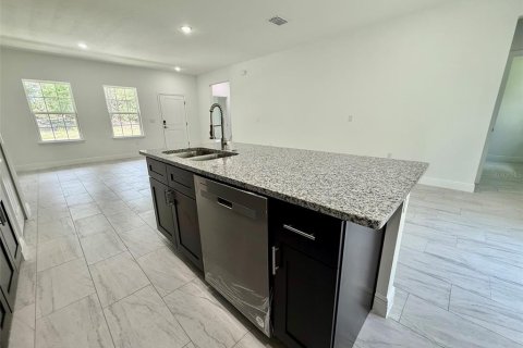 House in Citrus Springs, Florida 4 bedrooms, 146.79 sq.m. № 1913759 - photo 5
