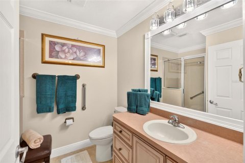 House in The Villages, Florida 2 bedrooms, 122.54 sq.m. № 2308913 - photo 22