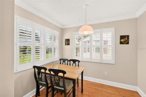 House in The Villages, Florida 2 bedrooms, 122.54 sq.m. № 2308913 - photo 17