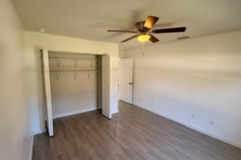 Casa en venta en Port St. Lucie, Florida, 3 dormitorios, 142.7 m2 № 2087542 - foto 26