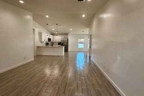 Casa en venta en Port St. Lucie, Florida, 3 dormitorios, 142.7 m2 № 2087542 - foto 12