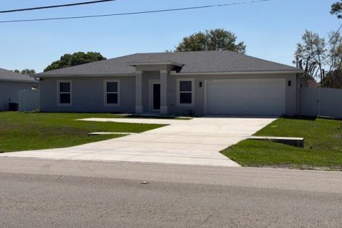 Villa ou maison à Port St. Lucie, Floride 3 chambres, 142.7 m2 № 2087542