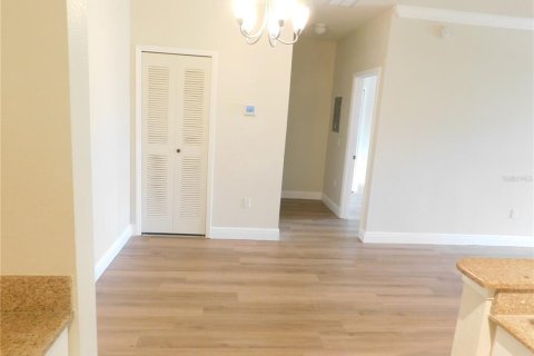 Condominio en venta en Winter Garden, Florida, 2 dormitorios, 117.43 m2 № 2205513 - foto 7