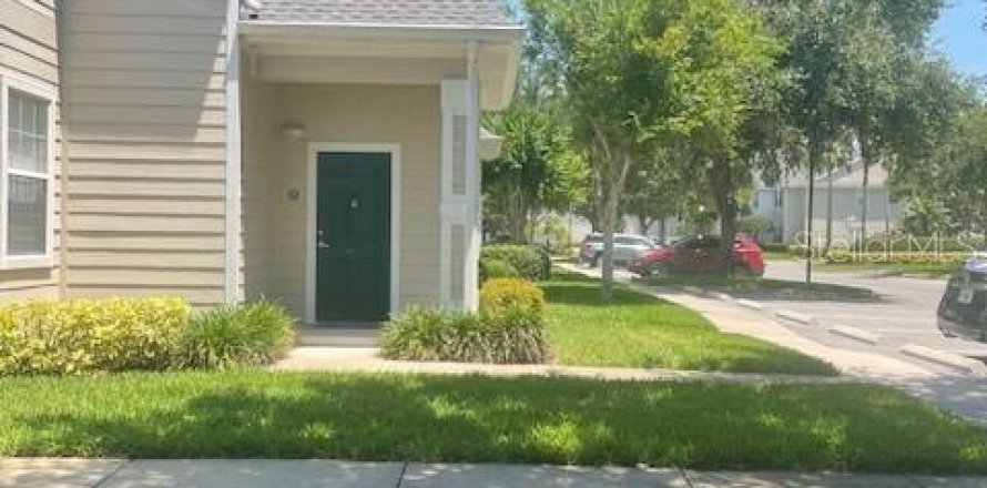 Condominio en Winter Garden, Florida, 2 dormitorios  № 2205513