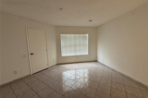 Copropriété à louer à Orlando, Floride: 2 chambres, 82.31 m2 № 2156388 - photo 10