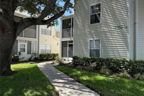 Condo à Orlando, Floride, 2 chambres  № 2156388