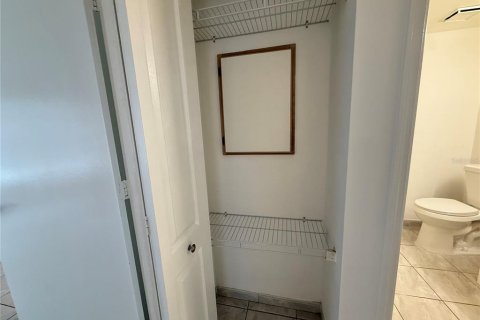 Copropriété à louer à Orlando, Floride: 2 chambres, 82.31 m2 № 2156388 - photo 15
