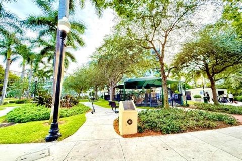 Condo in Sunny Isles Beach, Florida, 1 bedroom  № 1812014 - photo 14