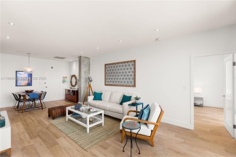 Condominio en venta en Miami Beach, Florida, 2 dormitorios, 97.36 m2 № 2248587 - foto 10