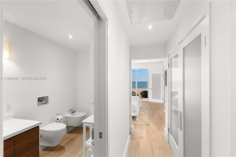 Condominio en venta en Miami Beach, Florida, 2 dormitorios, 97.36 m2 № 2248587 - foto 22