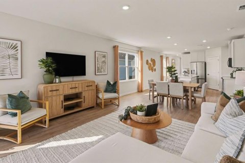 House in Port Charlotte, Florida 4 bedrooms, 154.68 sq.m. № 2302503 - photo 3