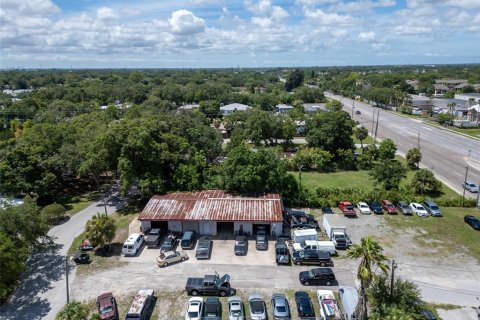 Propiedad comercial en venta en Largo, Florida, 327.02 m2 № 1260151 - foto 19