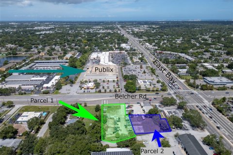 Propiedad comercial en venta en Largo, Florida, 327.02 m2 № 1260151 - foto 1