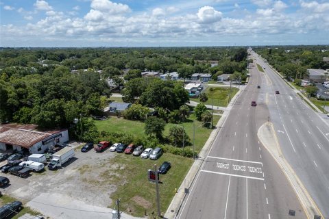Propiedad comercial en venta en Largo, Florida, 327.02 m2 № 1260151 - foto 5