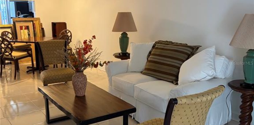 Condo à New Port Richey, Floride, 2 chambres  № 2387654