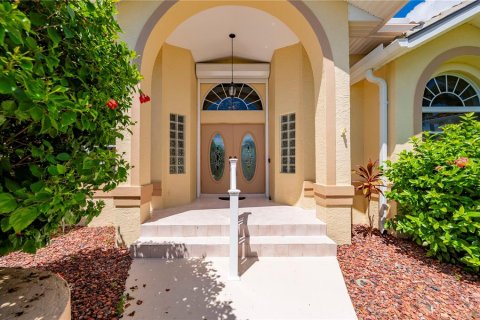 Casa en venta en Punta Gorda, Florida, 3 dormitorios, 204.01 m2 № 2380985 - foto 5