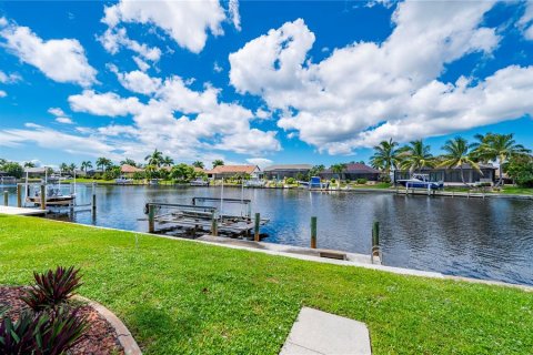 Casa en venta en Punta Gorda, Florida, 3 dormitorios, 204.01 m2 № 2380985 - foto 4