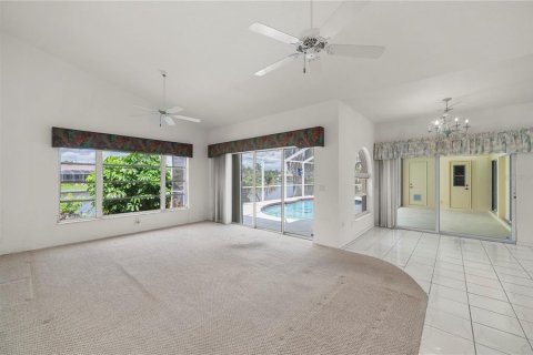 Casa en venta en Punta Gorda, Florida, 3 dormitorios, 204.01 m2 № 2380985 - foto 20