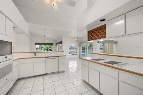 Casa en venta en Punta Gorda, Florida, 3 dormitorios, 204.01 m2 № 2380985 - foto 18