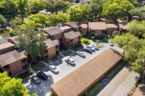 Condo in Orlando, Florida, 3 bedrooms  № 1588605 - photo 2
