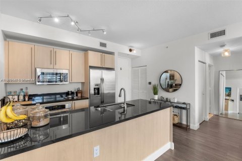 Снять в аренду кондоминиум в Майами, Флорида 2 спальни, 94.11м2, № 1953032 - фото 6