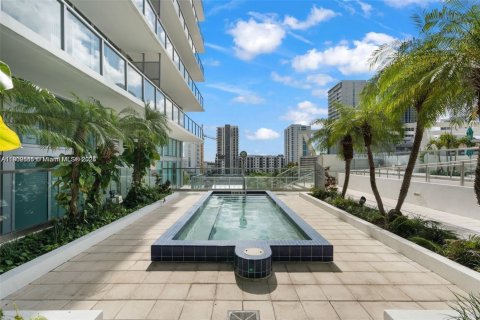 Снять в аренду кондоминиум в Майами, Флорида 2 спальни, 94.11м2, № 1953032 - фото 27