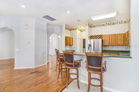 House in Brandon, Florida 4 bedrooms, 193.33 sq.m. № 2284111 - photo 20