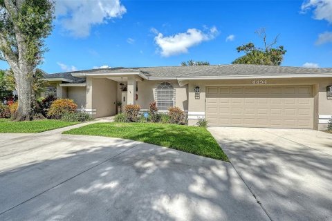Villa ou maison à Sarasota, Floride 3 chambres, 210.42 m2 № 2330153